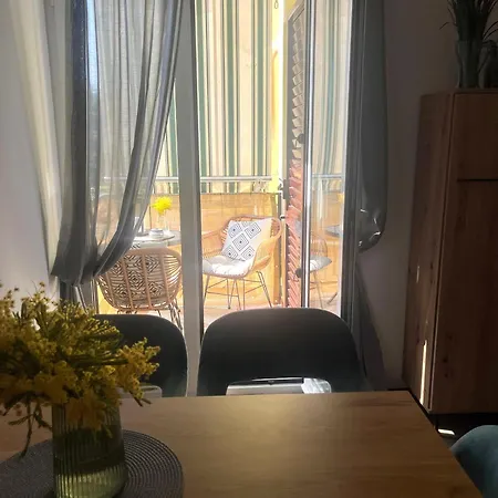 Apartament Summer Escape With Free Street Parking
