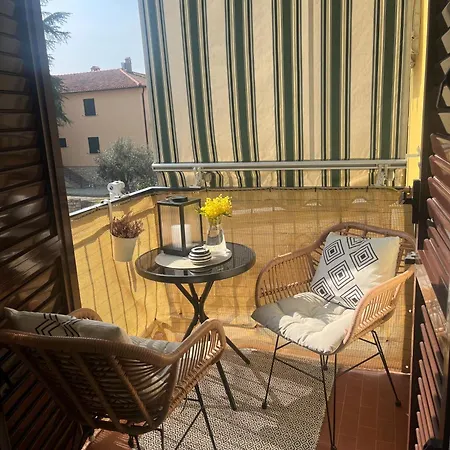 Summer Escape With Free Street Parking Rovinj